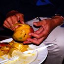(2001-05) Kuba 24002 - Havanna - Mango auf dem Flughafen
