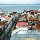 (2001-07) Lissabon 0133 - Blick vom Elevador in Richtung Tejo