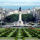 (2001-07) Lissabon 0835 - Parque Eduardo VII mit dem Praça Marquês de Pombal
