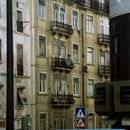 (2001-07) Lissabon 1019 - Strassenszene im Graça-Viertel