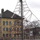 (2005-04) Spielplatz 2038