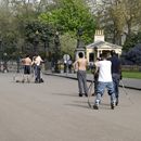 (2005-05) London 1037 Kensington Gardens