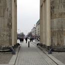 (2012-03) 3036 Berlin - am Brandenburger Tor