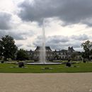 (2016-08) LM 16114830 - Am Schloss Pillnitz