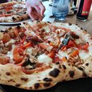(2022-11-05) Pizza in der Salumeria Italiana 01