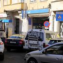 (2023-03) Lissabon 1463 - mit der 28 E unterwegs durch die Alfama - Tankstelle in der Rua da Graça