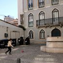 (2023-03) Lissabon 1548 - Straßenleben in der Alfama - Kids beim Fußballspiel